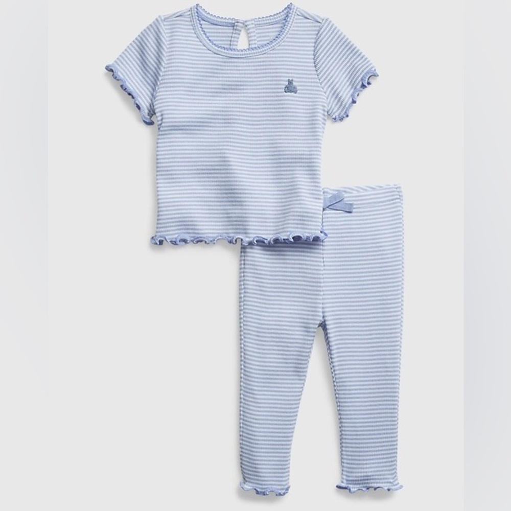 Baby Gap outfits